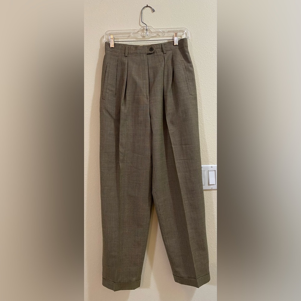 Lauren Ralph Lauren. Wool Dress Pants. Size: 6.